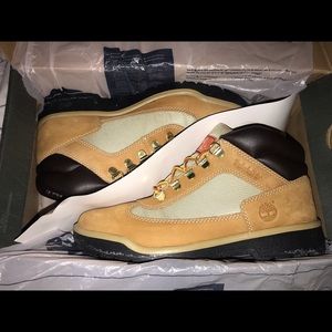 TIMBERLAND BOOT FIELD BOOT F/L WHEAT 
ORIGINAL BOX !!!!🥾👢🔥
* worn only ONCE *
